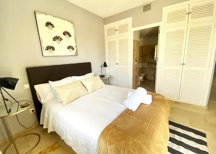 Sea Frontline Stylish House Fuengirola