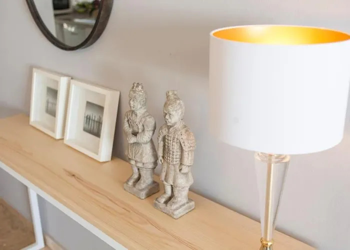 Sea Frontline Stylish House *