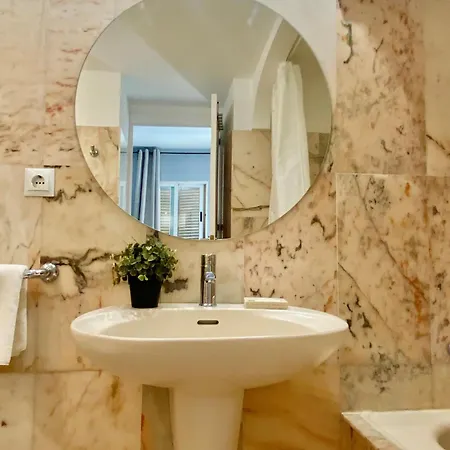 Sea Frontline Stylish House