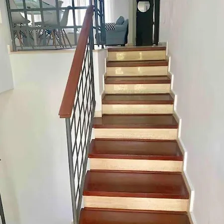 Sea Frontline Stylish House Apartamento *