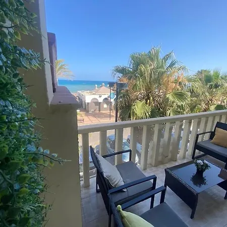 Sea Frontline Stylish House Apartamento