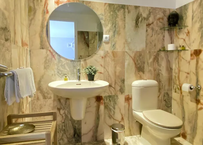 Apartment Sea Frontline Stylish House Fuengirola