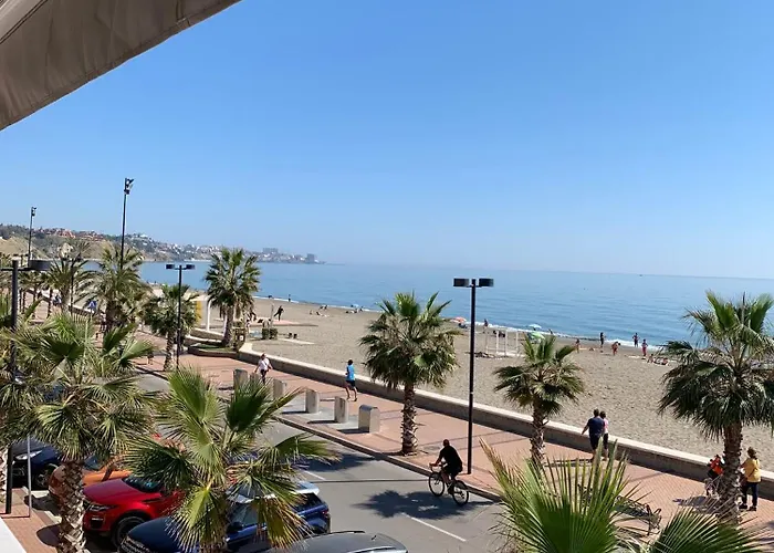 Sea Frontline Stylish House *