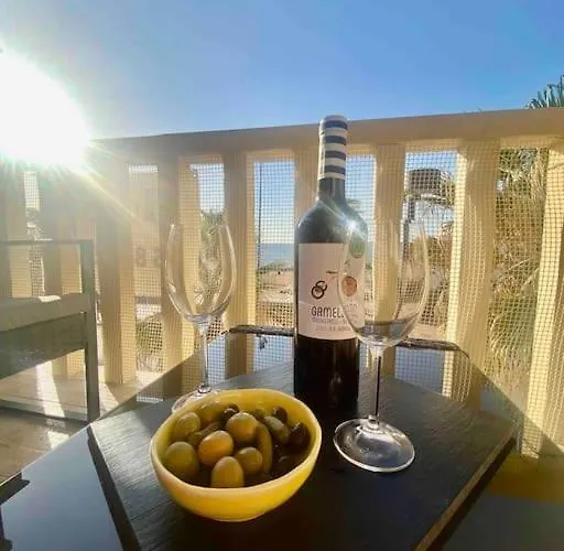 Sea Frontline Stylish House Apartment