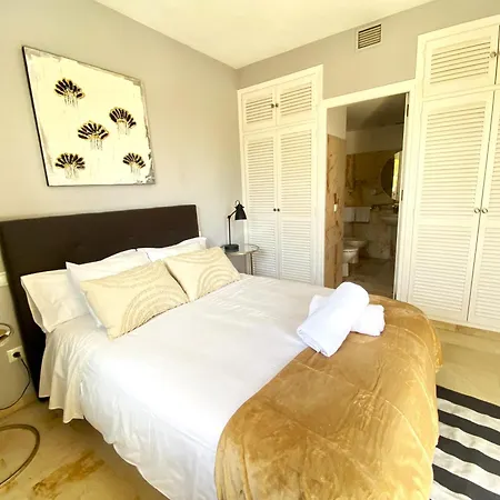 Sea Frontline Stylish House Fuengirola